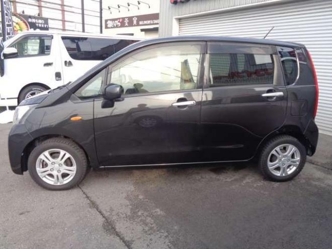 ムーヴX SA 4WD　スマートキー　スマートアシスト　夏冬タイヤ　純正CDオーディオ 660