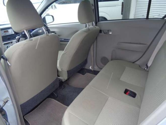 プレオプラス LA 4WD　ワンオーナー　純正CDオーディオ　CVT　アイドリングストップ　キーレス 660