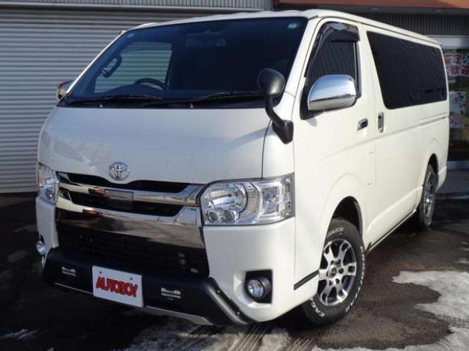 レジアスエース2.8 スーパーGL ダークプライムII ロングボディ ディーゼルターボ 4WD　ワンオーナー　TRDフロントスポイラー　TRD　TF7Aアルミホイール　両側パワースライドドア　リアヒーター　純正ナビ　フルセグ　Bluetooth　レーダーブレーキ　荷室ダウンライト　車線逸脱警報 2800