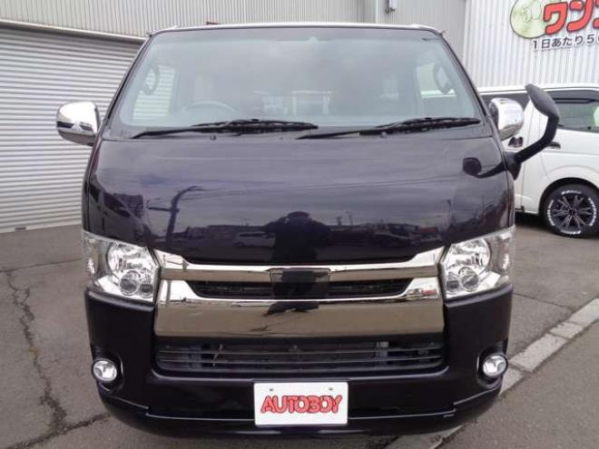 レジアスエース2.8 スーパーGL ダークプライムII ロングボディ ディーゼルターボ 4WD　415COBRA　S-6ボンネット&クリーンルック3Fリップ&ステージ2ルーフスポイラー&バッドラッカーSD-6　17インチAW　ヨコハマPARADA215/60R17　両側パワースライドドア　ETC　社外コンソールBOX　ベットキット 2800