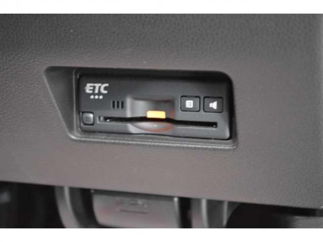 スイフト1.2 ハイブリッド MG 4WD　ワンオーナー車ハイブリッド4WDセーフティサポート搭載デュアルセンサーブレーキサポート後退時ブレーキサポートアダプティブクルーズコントロール全方位モニターナビTVハイビームアシストLEDライト 1200