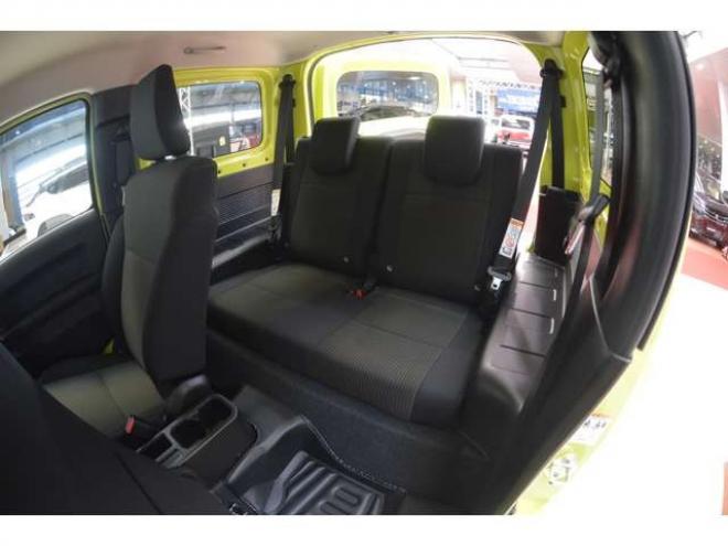 ジムニーXC 4WD　ワンオーナー車4WDターボセーフティサポート搭載アイドリングストップ横滑り防止装置7インチディスプレイモニターETCハイビームアシストLEDライトクルーズコントロール 660