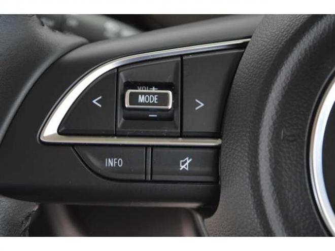 ジムニーXC 4WD　ワンオーナー車4WDターボセーフティサポート搭載アイドリングストップ横滑り防止装置7インチディスプレイモニターETCハイビームアシストLEDライトクルーズコントロール 660