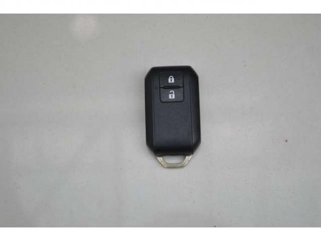 ジムニーXC 4WD　ワンオーナー車セーフティサポート搭載4WDターボ純正ディスプレイオーディオバックカメラLEDライトクルーズコントロールデュアルセンサーブレーキサポート誤発信抑制機能 660