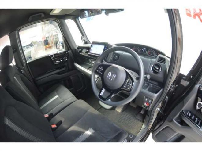 N-BOXカスタム 660 L 4WD　ワンオーナー車4WDホンダセンシング両側オートスライドドア純正ギャザーズナビTVバックカメラETCハイビームアシストLEDライトアダプティブクルーズコントロールドライブレコーダーシートヒーター 660