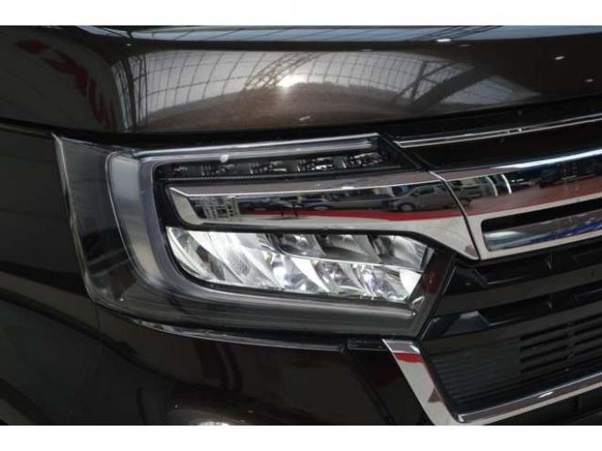 N-BOXカスタム 660 L 4WD　ワンオーナー車4WDホンダセンシング両側オートスライドドア純正ギャザーズナビTVバックカメラETCハイビームアシストLEDライトアダプティブクルーズコントロールドライブレコーダーシートヒーター 660