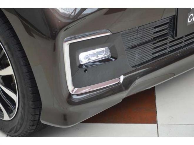 N-BOXカスタム 660 L 4WD　ワンオーナー車4WDホンダセンシング両側オートスライドドア純正ギャザーズナビTVバックカメラETCハイビームアシストLEDライトアダプティブクルーズコントロールドライブレコーダーシートヒーター 660