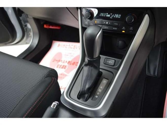 SX4S-CROSS 1.6 4WD　ワンオーナー車ALLGRIP4WD横滑り防止装置パドルシフト横滑り防止装置7インチワイドナビTVディスチャージヘッドライトETCクルーズコントロール社外18インチアルミ 1600