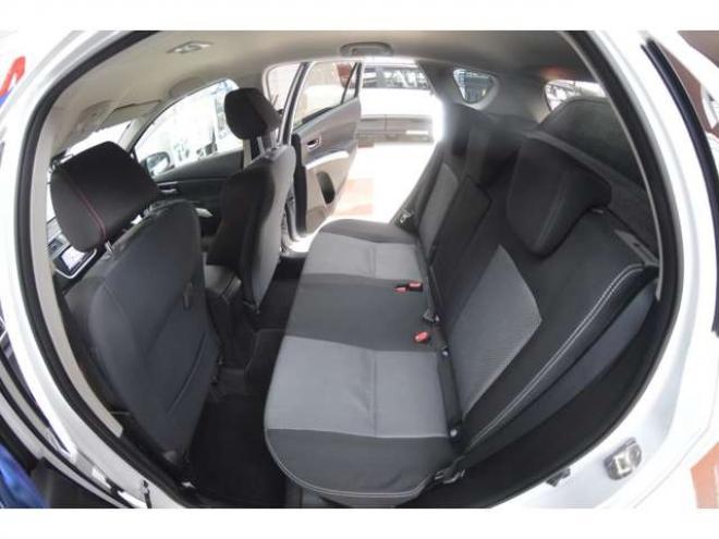 SX4S-CROSS 1.6 4WD　ワンオーナー車ALLGRIP4WD横滑り防止装置パドルシフト横滑り防止装置7インチワイドナビTVディスチャージヘッドライトETCクルーズコントロール社外18インチアルミ 1600