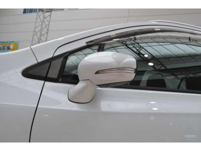 SX4S-CROSS 1.6 4WD　ワンオーナー車ALLGRIP4WD横滑り防止装置パドルシフト横滑り防止装置7インチワイドナビTVディスチャージヘッドライトETCクルーズコントロール社外18インチアルミ 1600