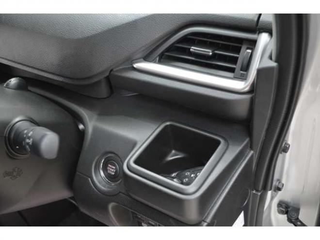 デリカD:2 1.2 ハイブリッド MZ 全方位カメラ付ナビパッケージ 4WD　レンタアップ車ハイブリッド4WDセーフティサポート搭載アイドリングストップ両側オートスライドドア全方位モニター付ナビTVバックカメラLEDアダプティブクルーズコントロールETCヘッドアップディスプレイ 1200