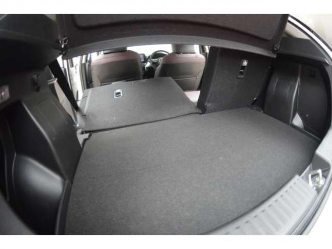 フロンクス1.5 4WD　ハイブリット4WDセーフティサポート搭載4WDスズキコネクト対応通信機装着車アダプティブクルーズコントロール全方位モニター付き9インチナビTVバックカメラハイビームアシストLEDライト 登録済未使用車 1500