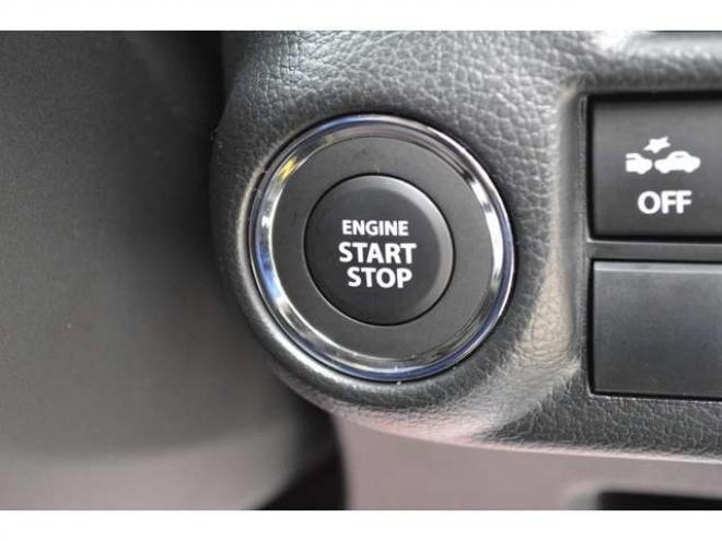 フロンクス1.5 4WD　ハイブリット4WDセーフティサポート搭載4WDスズキコネクト対応通信機装着車アダプティブクルーズコントロール全方位モニター付き9インチナビTVバックカメラハイビームアシストLEDライト 登録済未使用車 1500