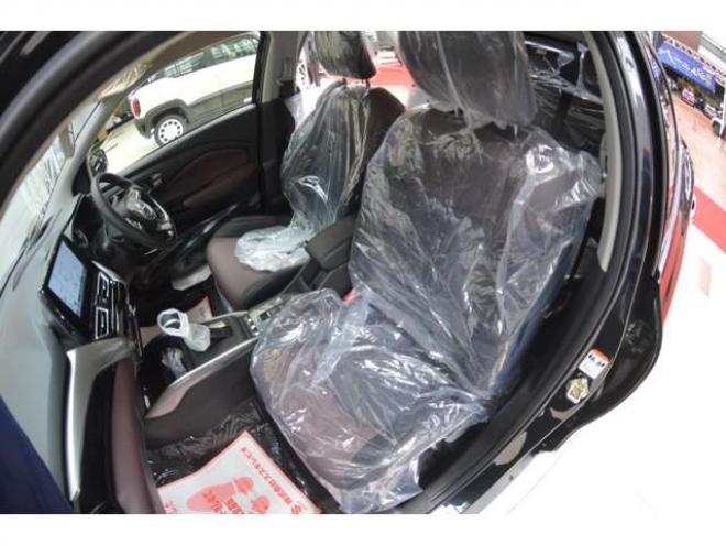 フロンクス1.5 4WD　ハイブリット4WDセーフティサポート搭載4WDスズキコネクト対応通信機装着車アダプティブクルーズコントロール全方位モニター付き9インチナビTVバックカメラハイビームアシストLEDライト 登録済未使用車 1500