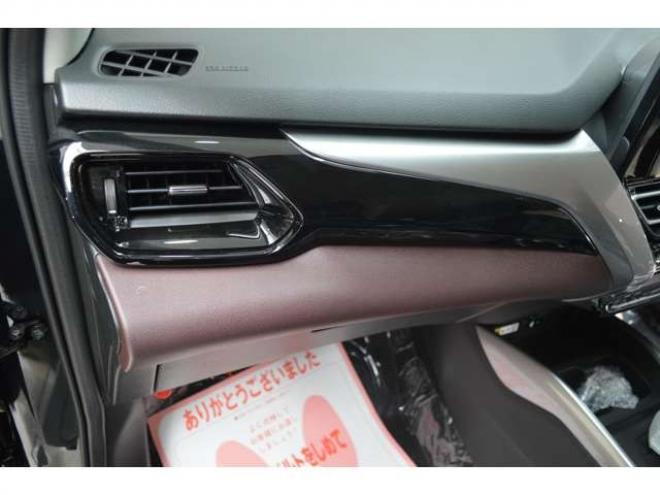 フロンクス1.5 4WD　ハイブリット4WDセーフティサポート搭載4WDスズキコネクト対応通信機装着車アダプティブクルーズコントロール全方位モニター付き9インチナビTVバックカメラハイビームアシストLEDライト 登録済未使用車 1500