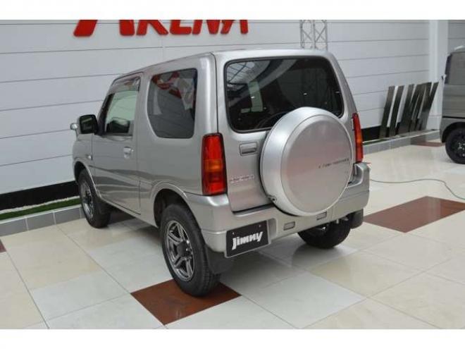 ジムニーランドベンチャー 4WD　ワンオーナー特別仕様車4WDターボフロアオートマチックCDハーフレザーシートヒーター 660