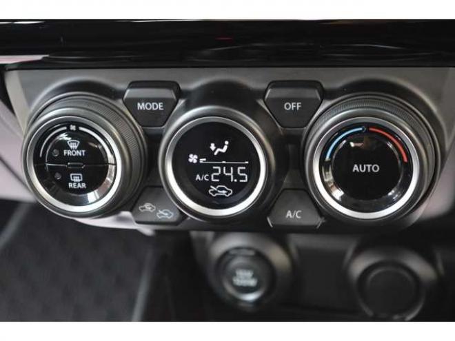 スイフト1.2 XG スズキ セーフティサポート非装着車 4WD　ワンオーナー車4WD横滑り防止装置ABSシートヒータードアミラーヒーターCDスマートキープッシュスタート社外15インチアルミ 1200