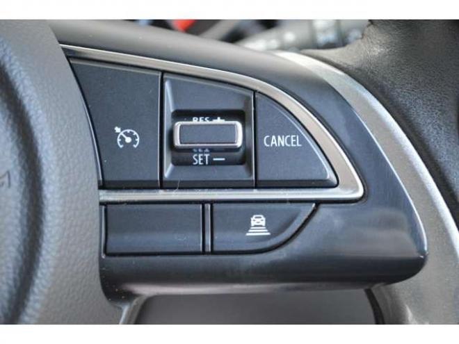 スイフト1.2 ハイブリッド RS セーフティパッケージ装着車 4WD　ワンオーナー車ハイブリッド4WDパドルシフトセーフティサポート搭載アイドリングストップ全方位モニター付8インチナビTVバックカメラLEDライトアダプティブクルーズコントロールドラレコ 1200