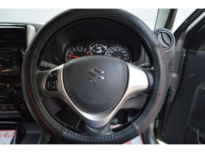 ジムニーランドベンチャー 4WD　ワンオーナー特別仕様車5速マニュアル4WDターボハーフレザーシートヒーターETCドライブレコーダー 660