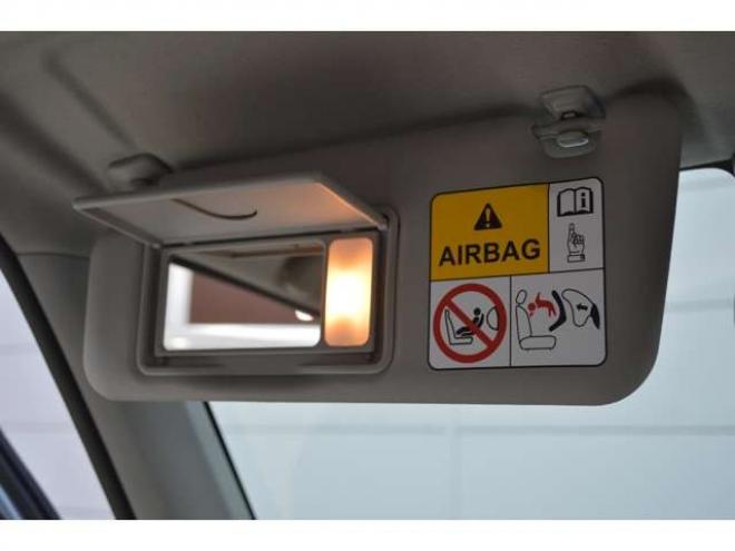 ラパンLC 660 ハイブリッド X 4WD　ハイブリット4WD全方位モニタ用カメラパッケージセーフティサポート搭載スズキコネクト対応機装着車ハイビームアシストLEDライト横滑り防止装置シートヒーター 登録済未使用車 660