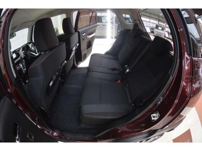 クロスビー1.0 ハイブリッド MZ 4WD　レンタアップ車ハイブリット4WDターボパドルシフトセーフティサポート搭載アダプティブクルーズコントロール横滑り防止装置アイドリングストップハイビームアシストLEDライトSDナビTVバックカメラETC 1000