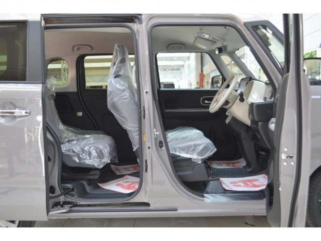 ワゴンRスマイルハイブリッド X 4WD　届出済未使用車ハイブリッド4WDセーフティプラスパッケージ全方位モニター9インチナビTVバックカメラ両側オートスライドドアアダプティブクルーズコントロールヘッドアップディスプレイ 660