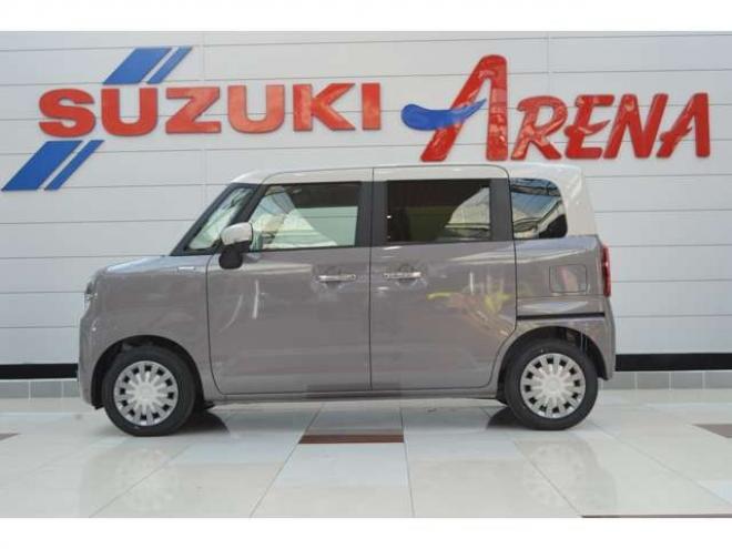 ワゴンRスマイルハイブリッド X 4WD　届出済未使用車ハイブリッド4WDセーフティプラスパッケージ全方位モニター9インチナビTVバックカメラ両側オートスライドドアアダプティブクルーズコントロールヘッドアップディスプレイ 660