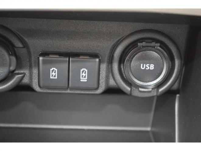 スイフト1.2 ハイブリッド MZ 4WD　ハイブリッド4WDセーフティサポート搭載スズキコネクト対応通信機装着車アイドリングストップ全方位モニター付9インチナビTVバックカメラLEDアダプティブクルーズコントロー電動パーキングブレーキ 登録済未使用車 1200