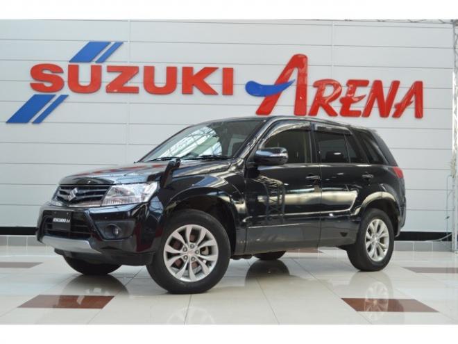 エスクード2.4 XG 4WD　ワンオーナー車5速マニュアル4WD横滑り防止装置SDナビTVバックカメラETCクルーズコントロールドライブレコーダーディスチャージヘッドライト純正17インチアルミシートヒーター 2400