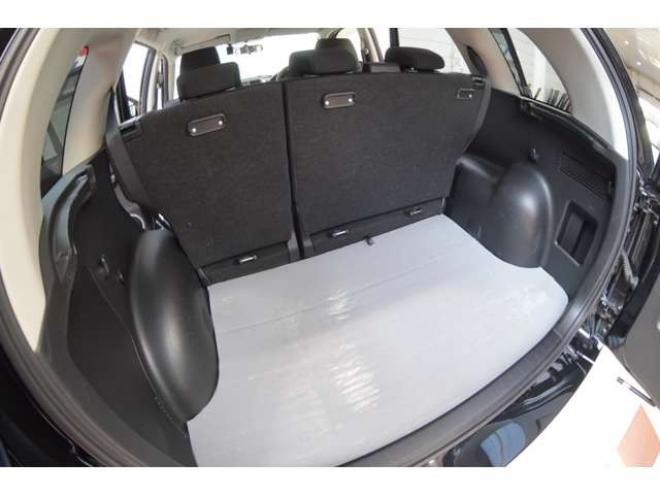 エスクード2.4 XG 4WD　ワンオーナー車5速マニュアル4WD横滑り防止装置SDナビTVバックカメラETCクルーズコントロールドライブレコーダーディスチャージヘッドライト純正17インチアルミシートヒーター 2400