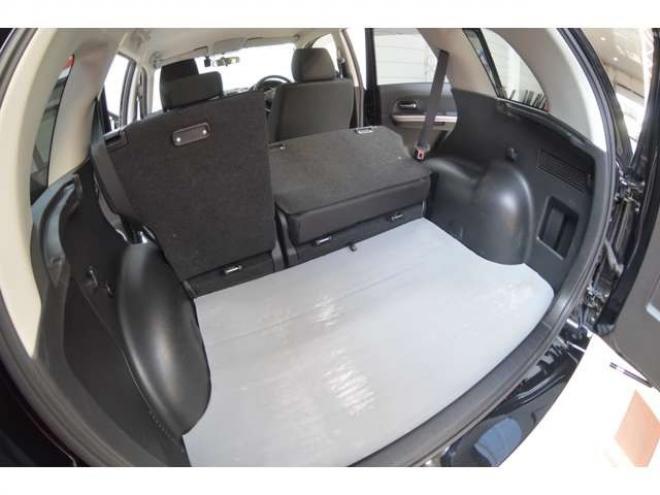 エスクード2.4 XG 4WD　ワンオーナー車5速マニュアル4WD横滑り防止装置SDナビTVバックカメラETCクルーズコントロールドライブレコーダーディスチャージヘッドライト純正17インチアルミシートヒーター 2400