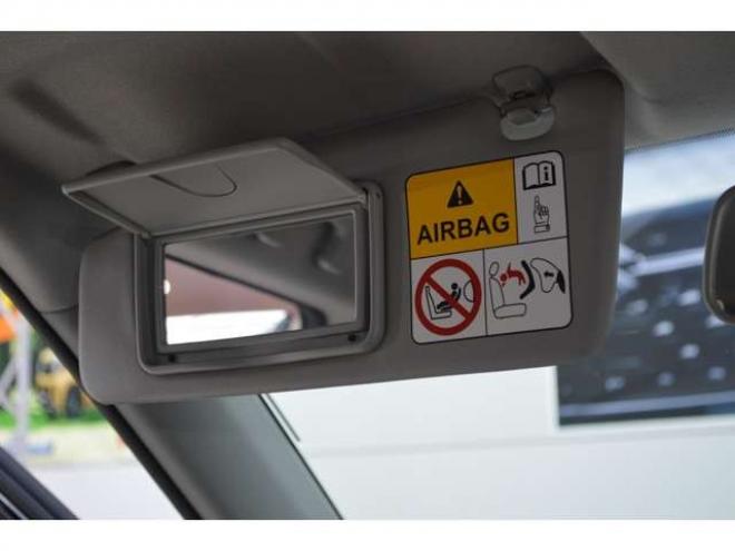 スイフト1.2 XGリミテッド 4WD　ワンオーナー特別仕様車4WDセーフティサポート搭載デュアルセンサーブレーキサポート誤発信抑制機能アダプティブクルーズコントロール7インチワイドナビTVシートヒーター 1200