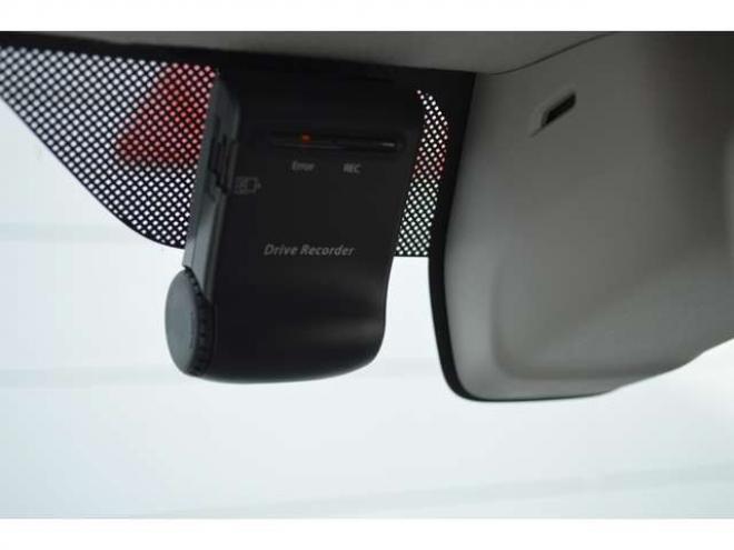 ラパンX 4WD　エネチャージ4WDアイドリングストップセーフティサポート搭載レーダブレーキサポート誤発信抑制機能ドライブレコーダーLEDライトCDシートヒーター 660