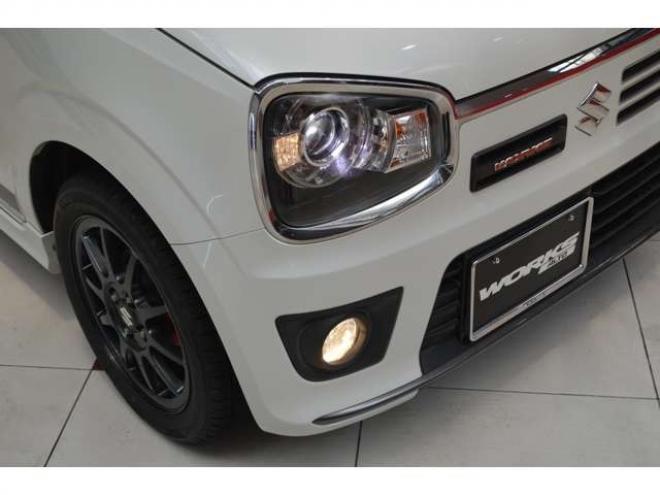 アルトワークス 660 オートギヤシフト 4WD　ワンオーナー車4WDターボオートギアシフトRECAROシートセーフティパッケージレーダーブレーキサポート誤発進抑制機能パドルシフト横滑り防止装置ディスチャージヘッドライト純正エンジンスターター 660