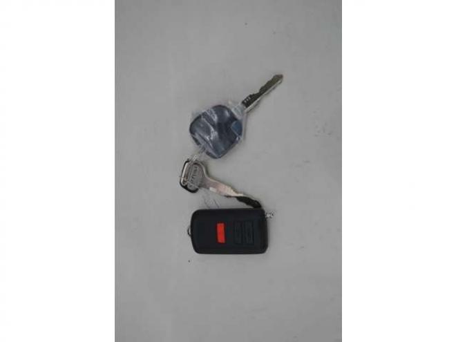 エブリィPC ハイルーフ 4WD　届出済未使用車ハイルーフCVTマチック4WDセーフティサポート搭載ハイビームアシスト付LEDライトCDステレオETCドライブレコーダー純正エンジンスターターシートヒーター 660