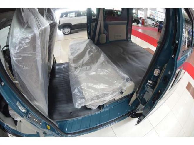 エブリィPC ハイルーフ 4WD　届出済未使用車ハイルーフCVTマチック4WDセーフティサポート搭載ハイビームアシスト付LEDライトCDステレオETCドライブレコーダー純正エンジンスターターシートヒーター 660