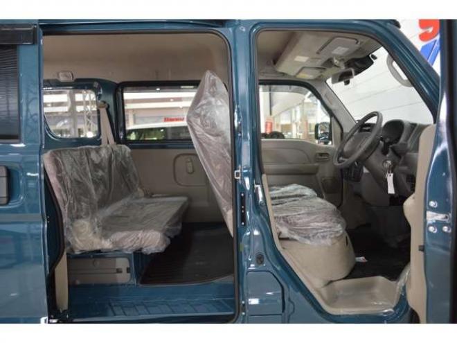 エブリィPC ハイルーフ 4WD　届出済未使用車ハイルーフCVTマチック4WDセーフティサポート搭載ハイビームアシスト付LEDライトCDステレオETCドライブレコーダー純正エンジンスターターシートヒーター 660