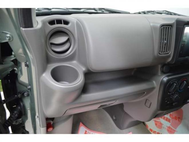 エブリィジョイン ハイルーフ　届出済未使用車4WDインパネCVTセーフティサポート搭載アイドリングストップ横滑り防止装置バックアイカメラディスプレイオーディオハイビームアシストLEDライト 660