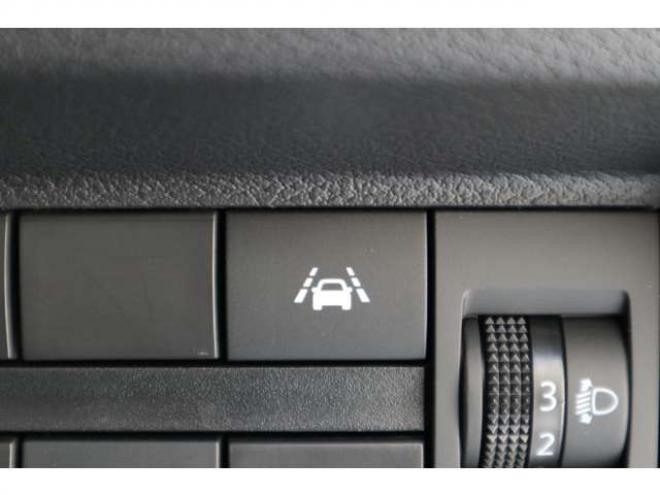 eKワゴンM 4WD　純正CDプレイヤー　オートライト　衝突軽減ブレーキ　車線逸脱警報　パーキングセンサー　ETC 660