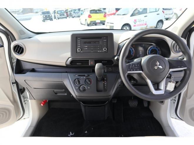 eKワゴンM 4WD　純正CDプレイヤー　オートライト　衝突軽減ブレーキ　車線逸脱警報　パーキングセンサー　ETC 660