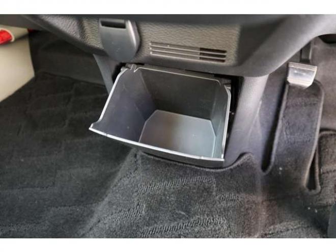 eKワゴンM 4WD　純正CDプレイヤー　オートライト　衝突軽減ブレーキ　車線逸脱警報　パーキングセンサー　ETC 660