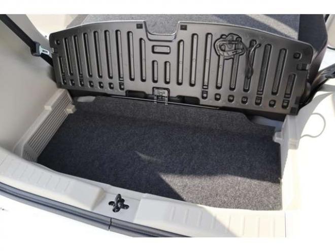 eKワゴンM 4WD　純正CDプレイヤー　オートライト　衝突軽減ブレーキ　車線逸脱警報　パーキングセンサー　ETC 660