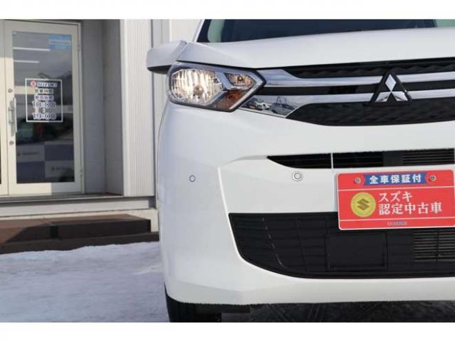 eKワゴンM 4WD　純正CDプレイヤー　オートライト　衝突軽減ブレーキ　車線逸脱警報　パーキングセンサー　ETC 660