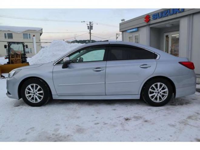 レガシィB4 2.5 4WD　純正フルセグナビ　ETC　ドライブレコーダー　シートヒーター　LEDヘッドライト　ヘッドライトウォッシャー　電動パーキングブレーキ 2500