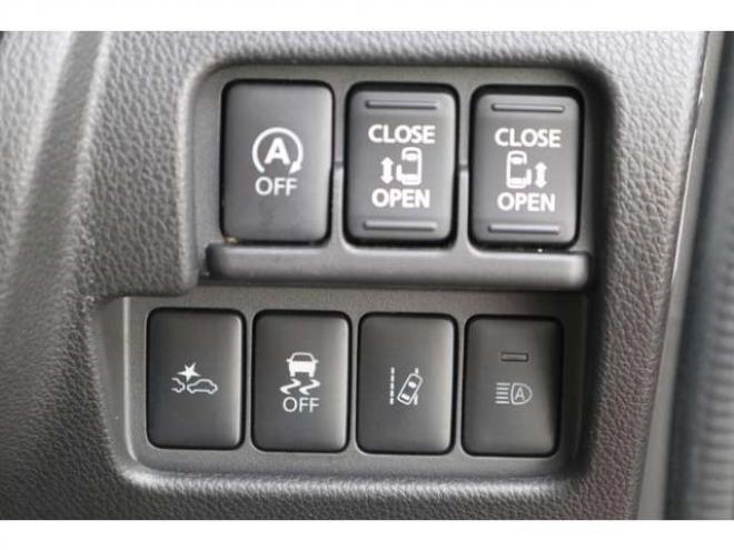 デイズルークスハイウェイスターX Vセレクション 4WD　アラウンドビューモニター(ルームミラー)　両側電動スライドドア　シートヒーター　LEDヘッドライト　エマージェンシーブレーキ 660