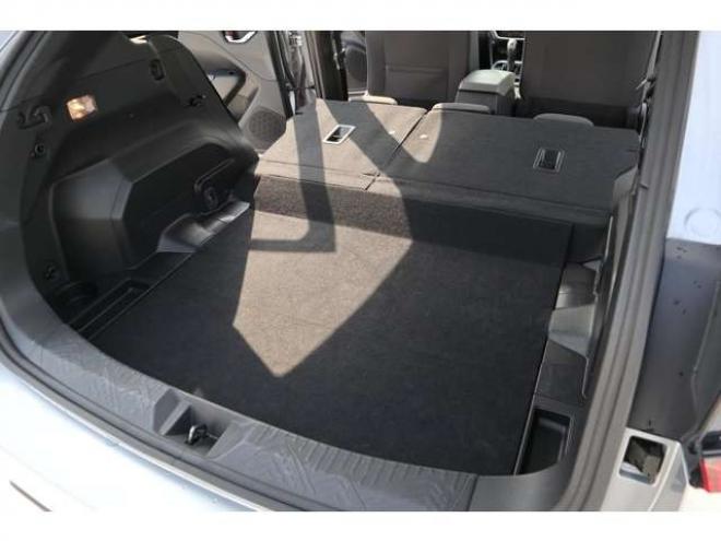 インプレッサハッチバック 2.0 ST 4WD　純正11.6インチフルセグナビ　全方位カメラ　シートヒーター　社外ドライブレコーダー　電動パーキングブレーキ　オートライト　ETC　アダプティブクルーズコントロール 2000