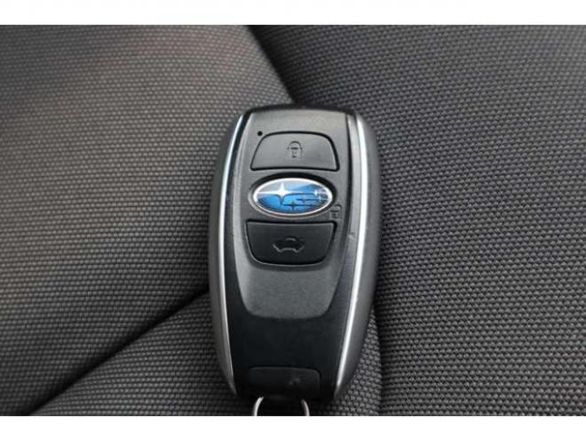 インプレッサハッチバック 2.0 ST 4WD　純正11.6インチフルセグナビ　全方位カメラ　シートヒーター　社外ドライブレコーダー　電動パーキングブレーキ　オートライト　ETC　アダプティブクルーズコントロール 2000