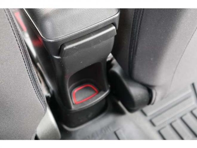 スイフトスポーツ 1.4 スズキ セーフティ サポート非装着車　純正フルセグナビ　ETC　LEDヘッドライト　オートライト　クルーズコントロール　　シートヒーター　ステアリングリモコンスイッチ 2WD 1400