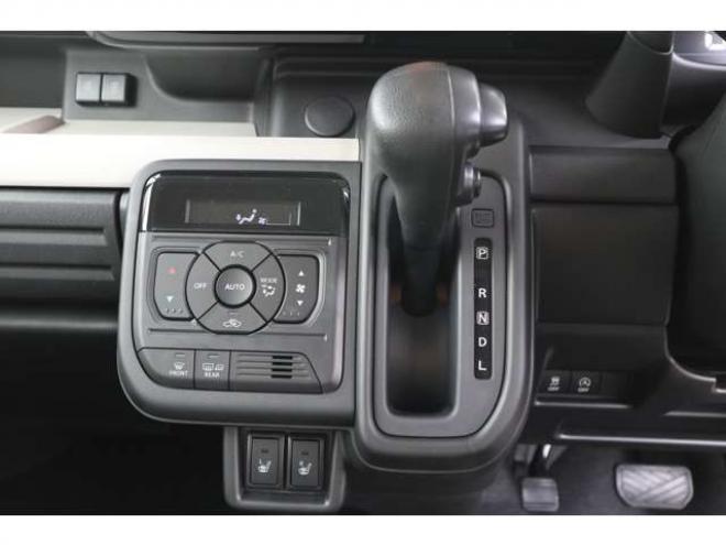 スペーシアハイブリッド X 4WD　純正ナビ　LEDヘッドライト　デュアルセンサーブレーキサポート　横滑り防止装置　両側電動スライドドア 660