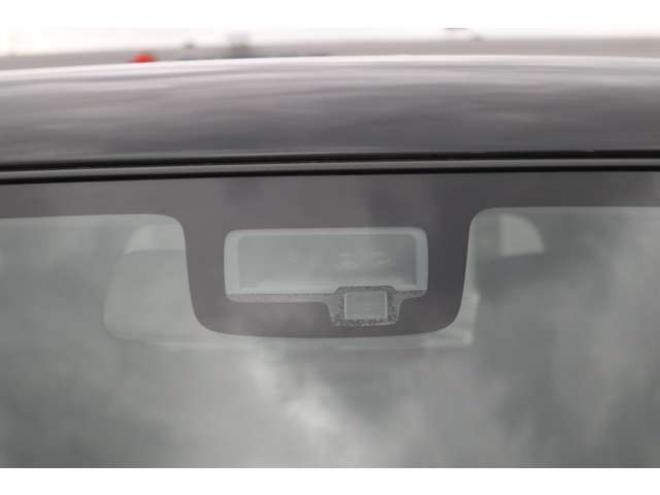 クロスビー1.0 ハイブリッド MX スズキ セーフティ サポートパッケージ装着車 4WD　CDプレイヤー　シートヒーター　アイドリングストップ　パーキングセンサー　デュアルセンサーブレーキサポート　ヒルディセントコントロール 1000